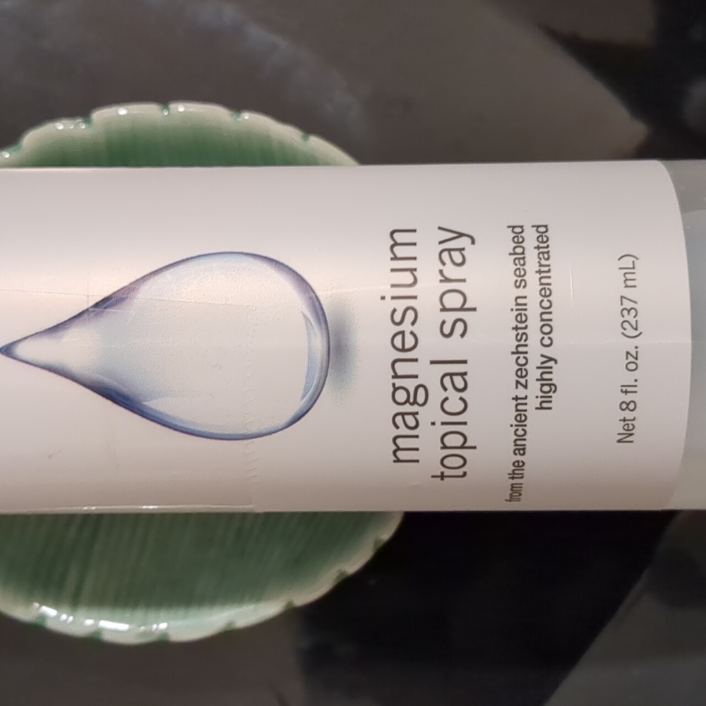 Topical Solution Spray - Picture 2 of 3